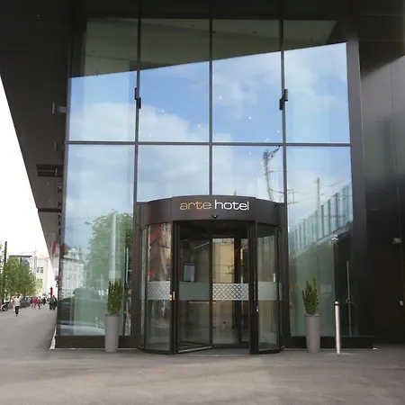 Arte Hotel 4*